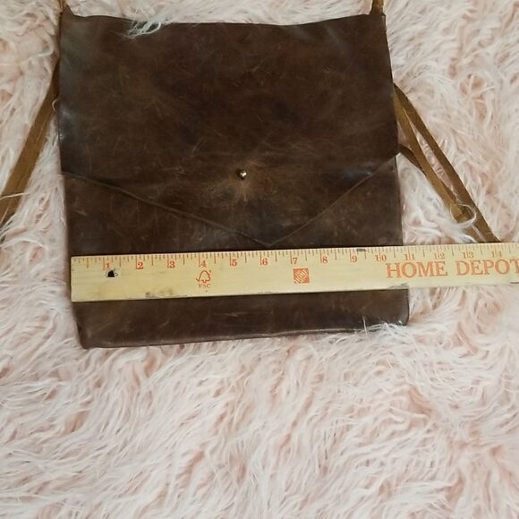 Vintage leather bag found at a estate sale - Picture 6 of 11